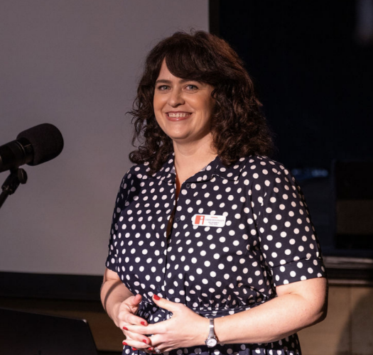 Carrie Rollwagen speaking at Localist Lab in Birmingham about virtual assistants and AI tools for small business owners